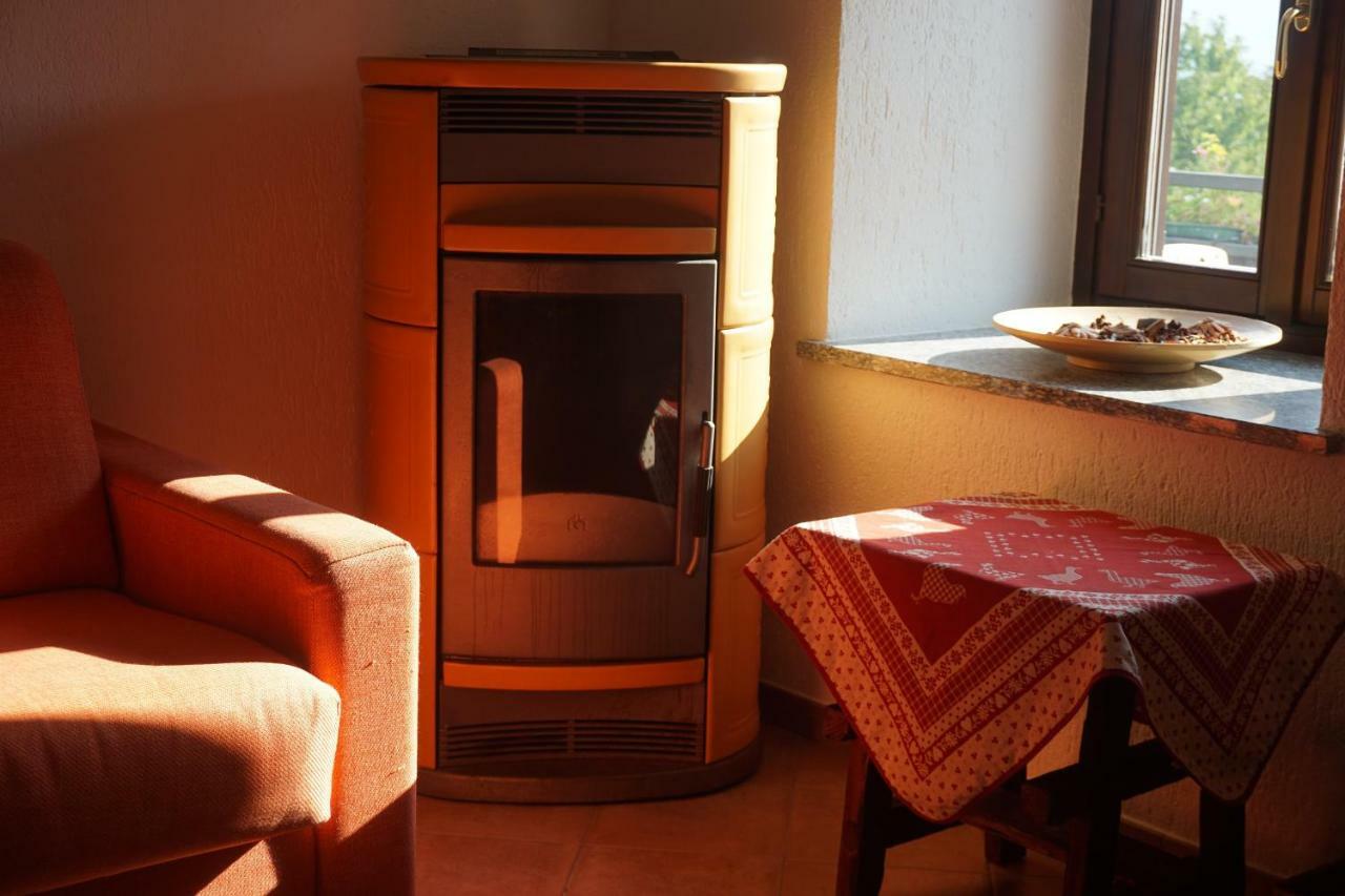 Maison Mey - Cir Vda Gignod 008 Aosta Dış mekan fotoğraf