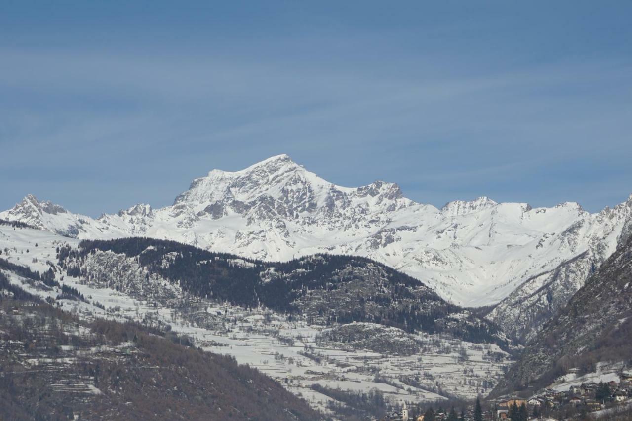 Maison Mey - Cir Vda Gignod 008 Aosta Dış mekan fotoğraf